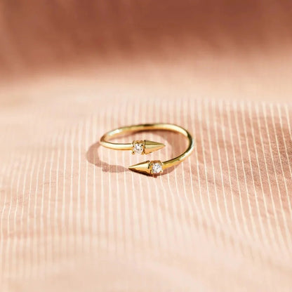 Arrowlight Ring